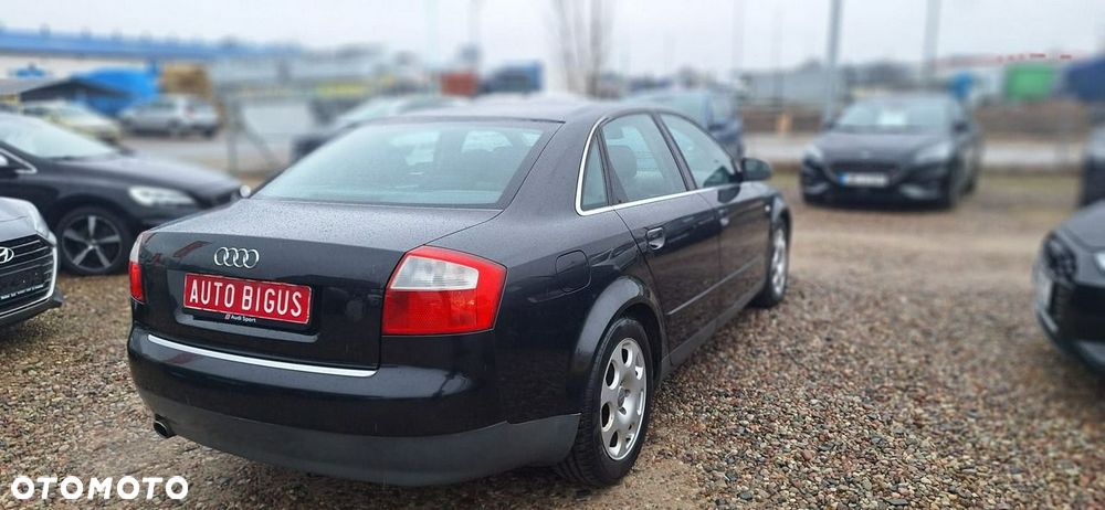 Audi A4 Limousine - 7
