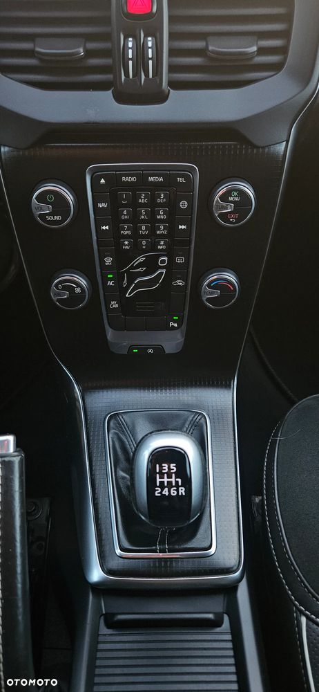 Volvo V40 D2 RDesign - 19