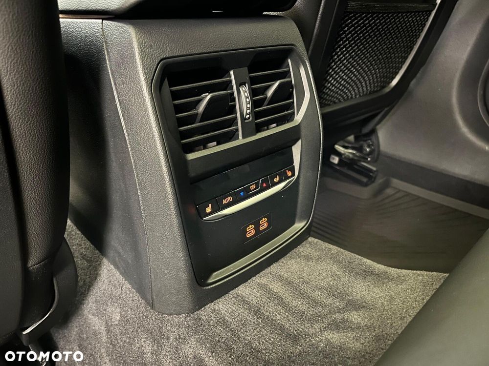 BMW Seria 4 M440i xDrive mHEV sport - 25
