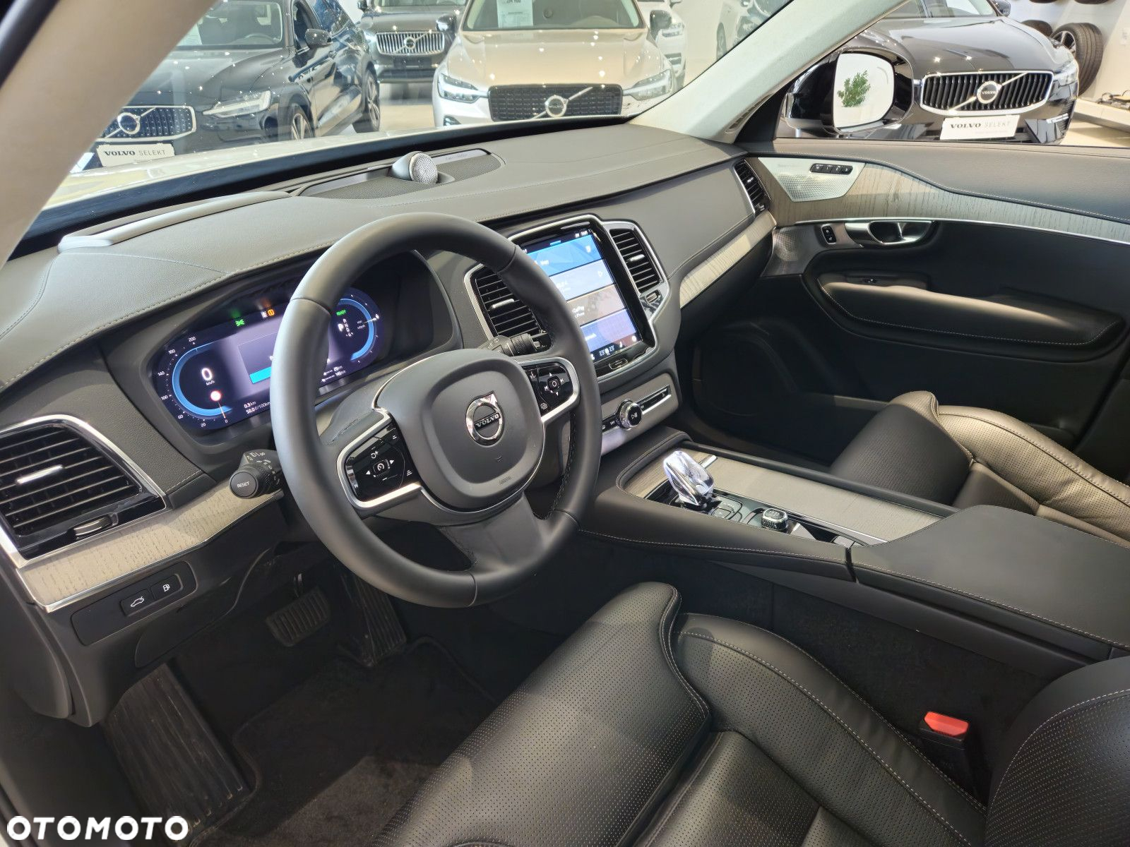 Volvo XC 90 - 16