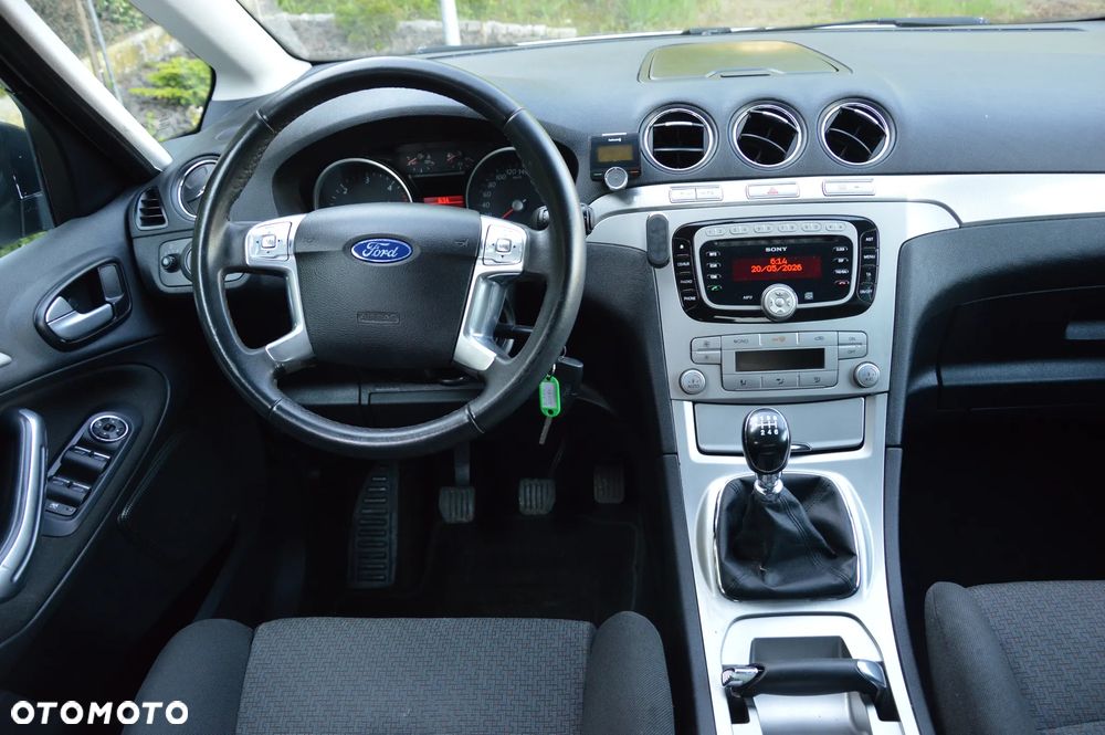 Ford S-Max - 7