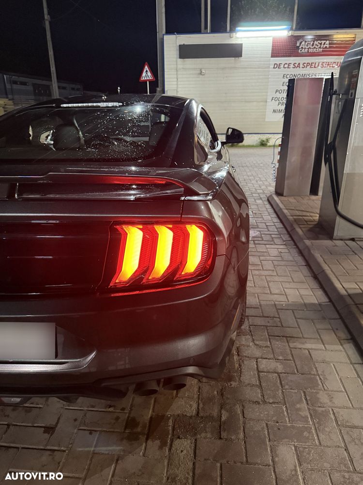 Ford Mustang - 17