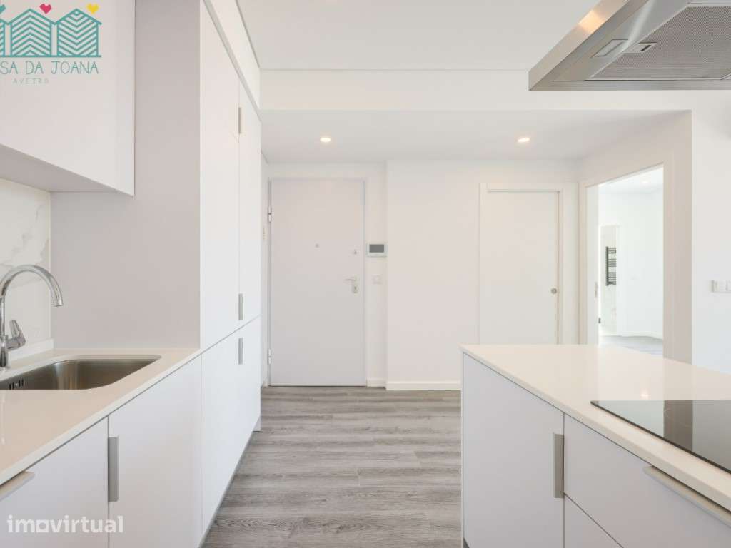 Apartamento T1 com Lugar de Garagem em Aveiro - Grande imagem: 2/25