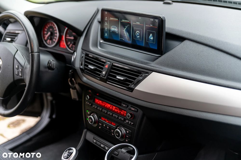 BMW X1 xDrive18d Sport Line - 28