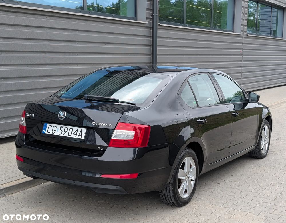 Skoda Octavia 1.6 TDI Ambition - 2