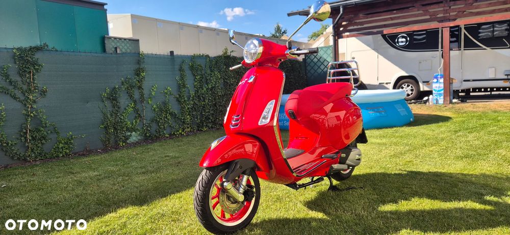 Piaggio Vespa - 1