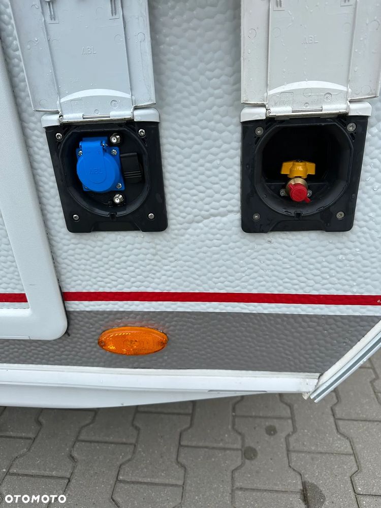 Burstner Burstner Premio Life 1200 kg - 12