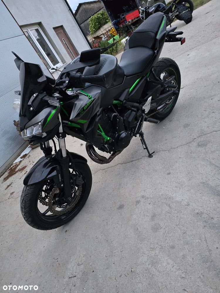 Kawasaki Z 650 - 9