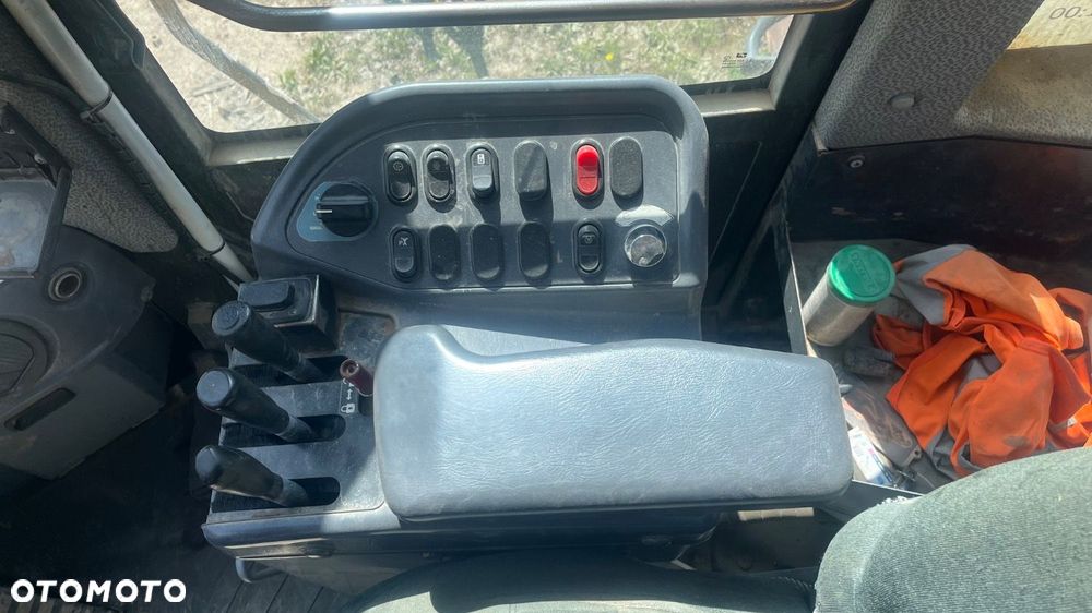 Komatsu Wa 380 4X4 - 19