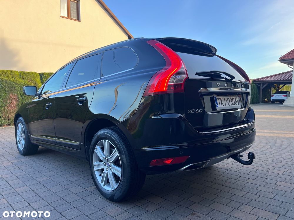Volvo XC 60 - 4