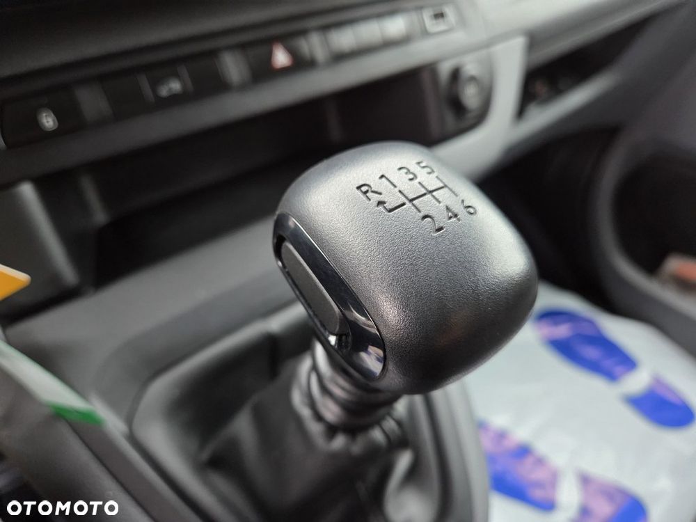 Peugeot EXPERT / WERSJA LONG / 2.0 HDI - 17