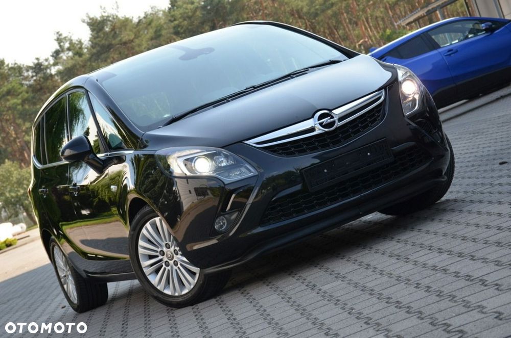 Opel Zafira - 18