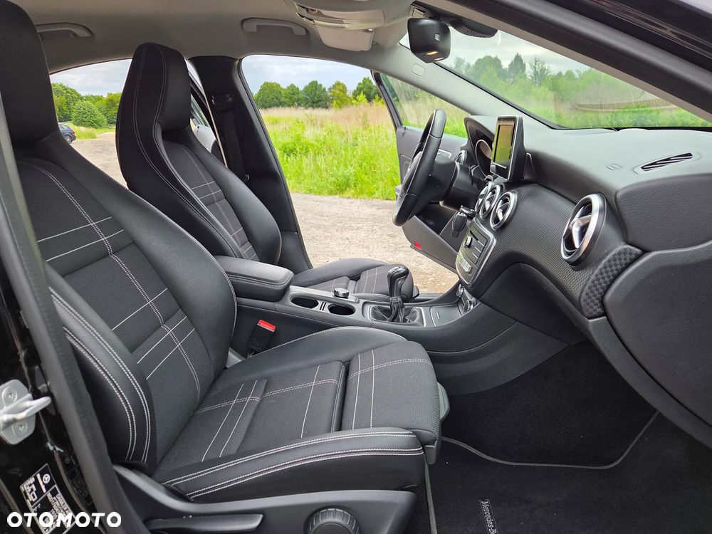 Mercedes-Benz Klasa A 200 Activity Edition - 15