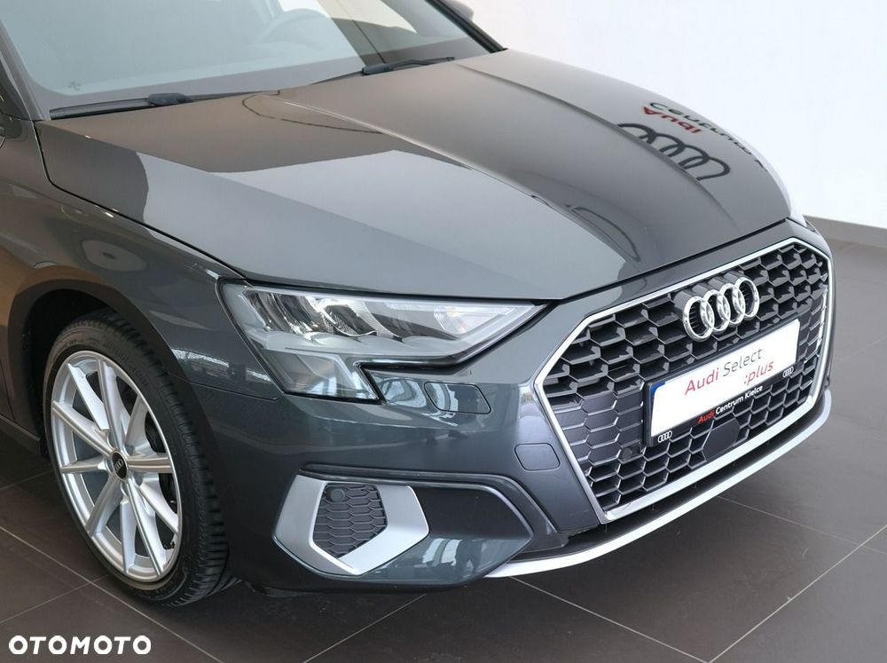 Audi A3 Sportback - 12