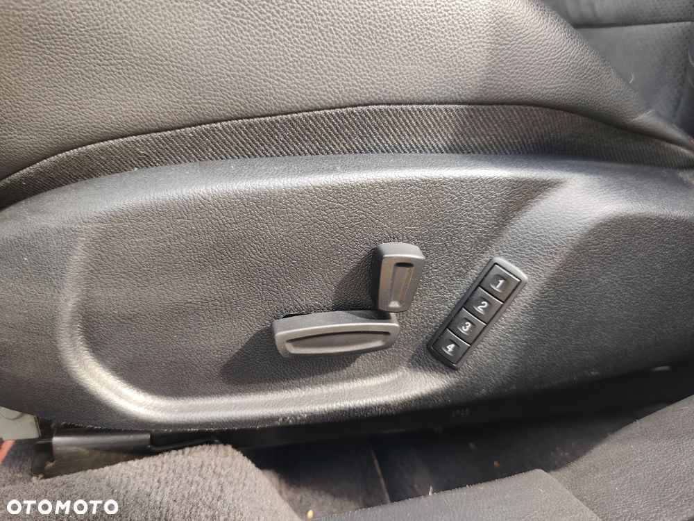 Ford Mondeo 2.2 TDCi Titanium S - 12