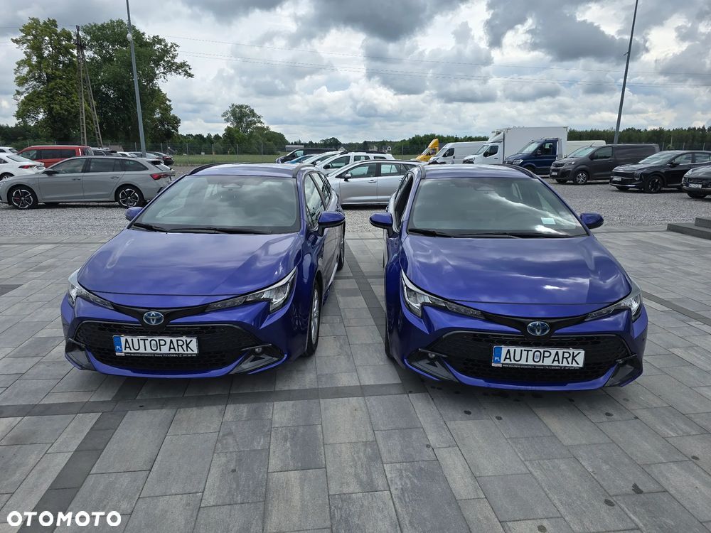 Toyota Corolla 1.8 Hybrid Comfort - 32