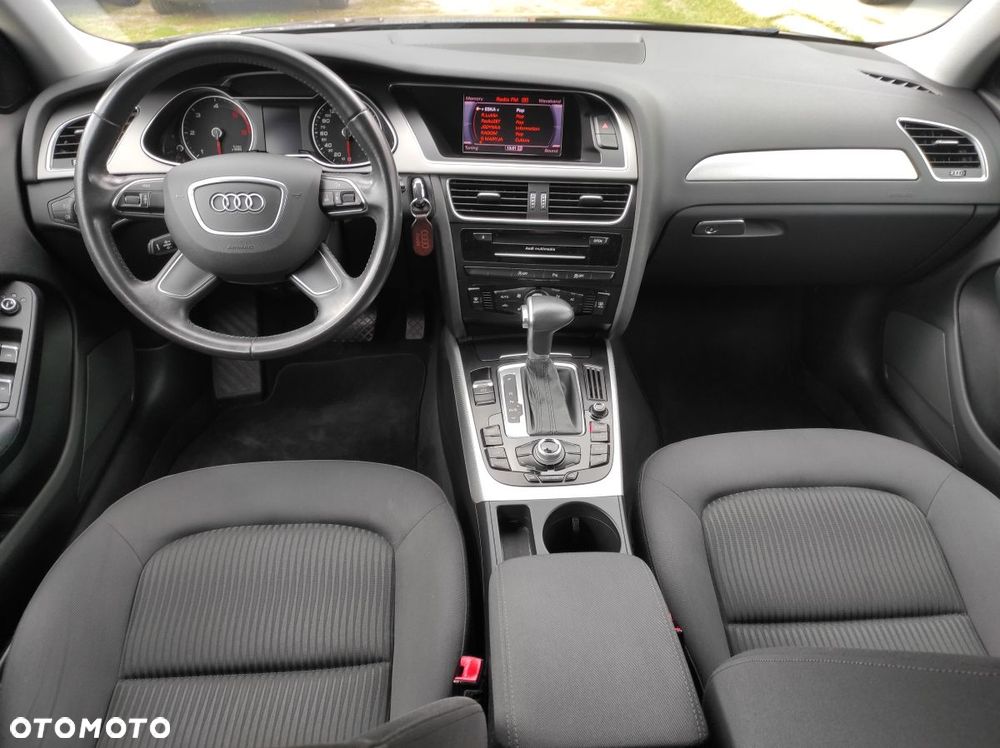 Audi A4 Avant 2.0 TDI DPF multitronic Ambiente - 12