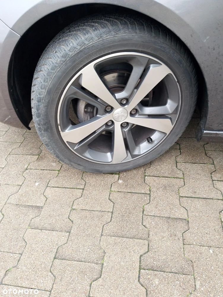 Peugeot 308 PureTech 130 Stop & Start Allure - 8