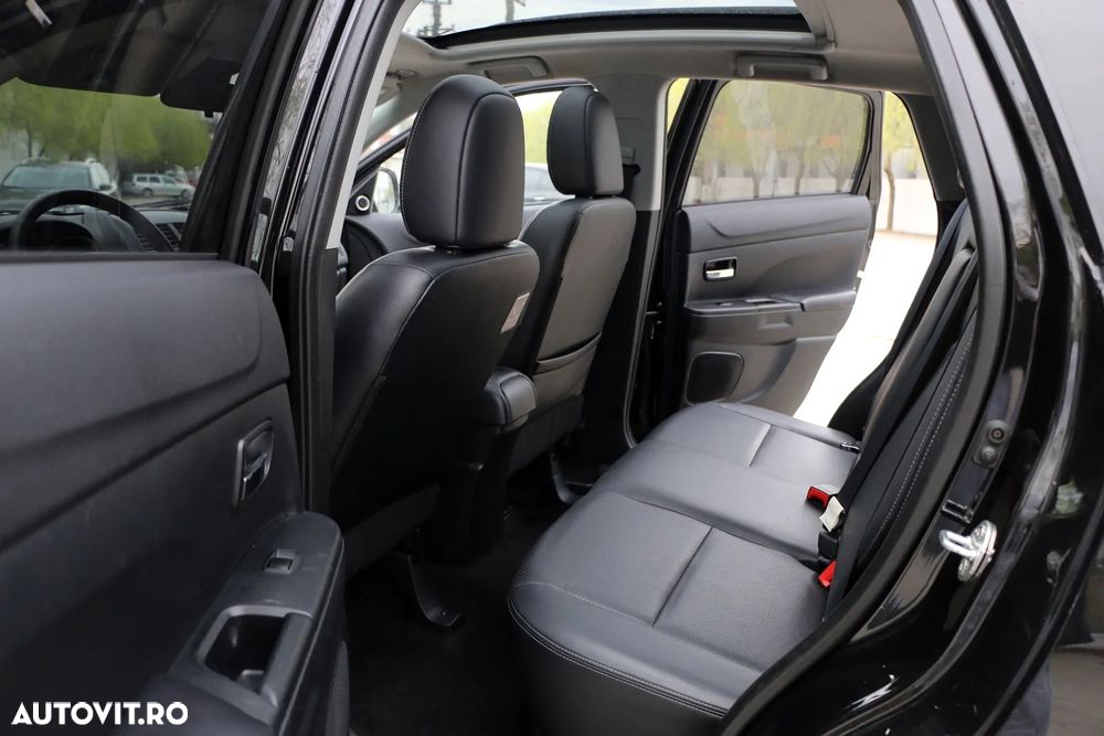 Mitsubishi ASX 1.8 DI-D 4WD Instyle - 17