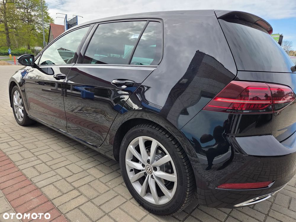 Volkswagen Golf - 3