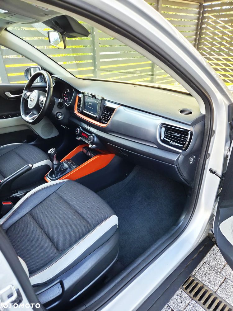 Kia Stonic 1.0 T-GDI 120 Spirit - 23
