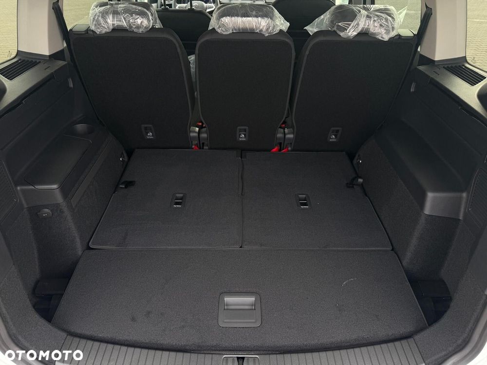 Volkswagen Touran 1.5 TSI EVO Highline DSG - 35