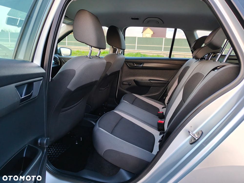 Skoda Fabia 1.2 TSI Ambition - 25