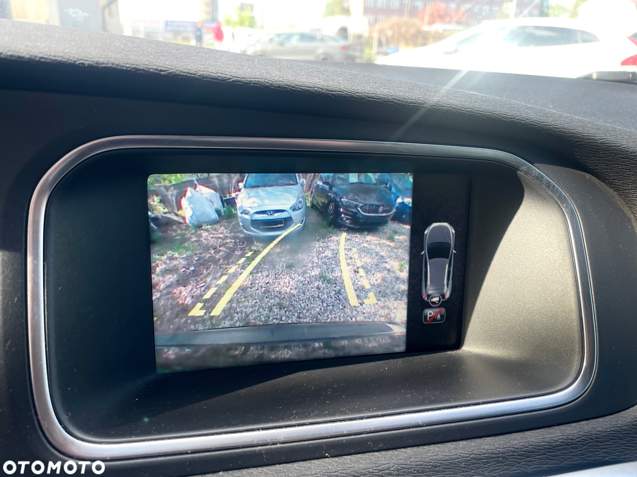 Volvo V40 D2 Momentum - 27