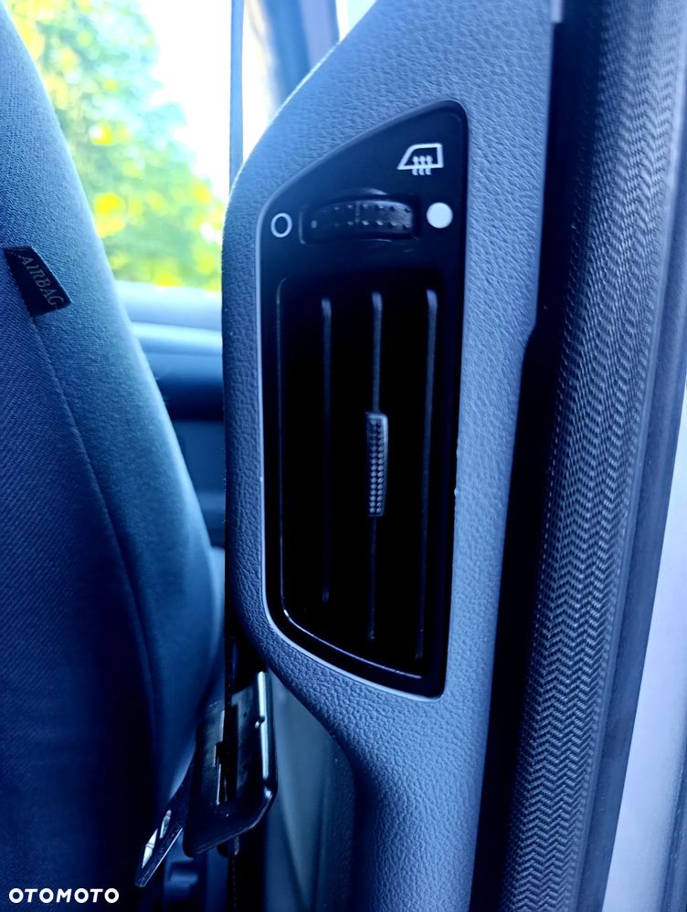 Ford S-Max - 22