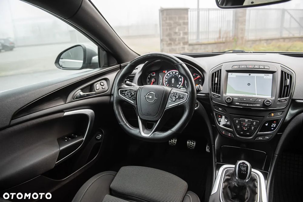 Opel Insignia 2.0 CDTI 4x4 ecoFLEX Start/Stop Sport - 27