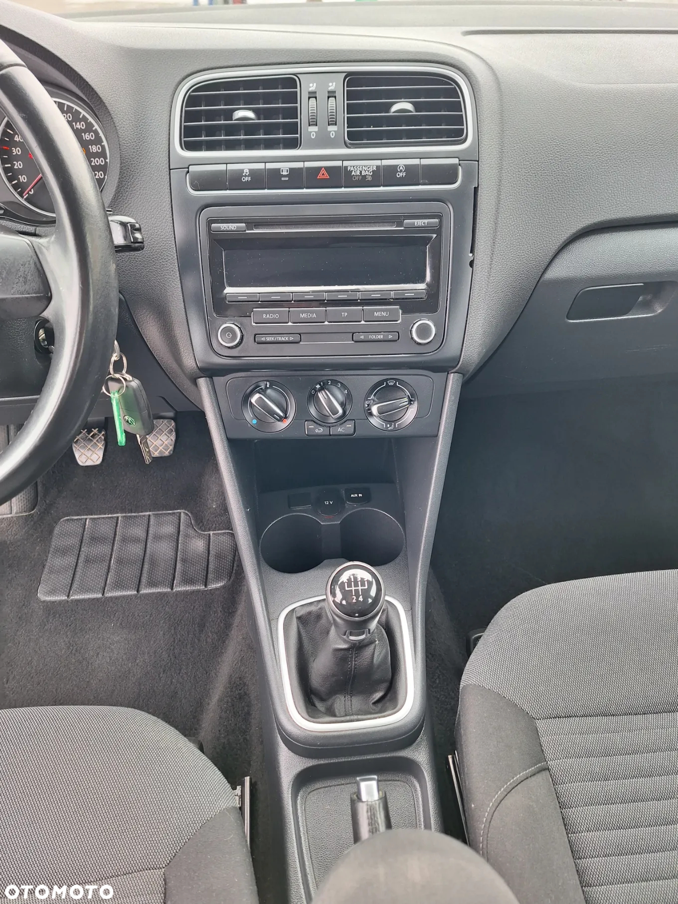 Volkswagen Polo - 11