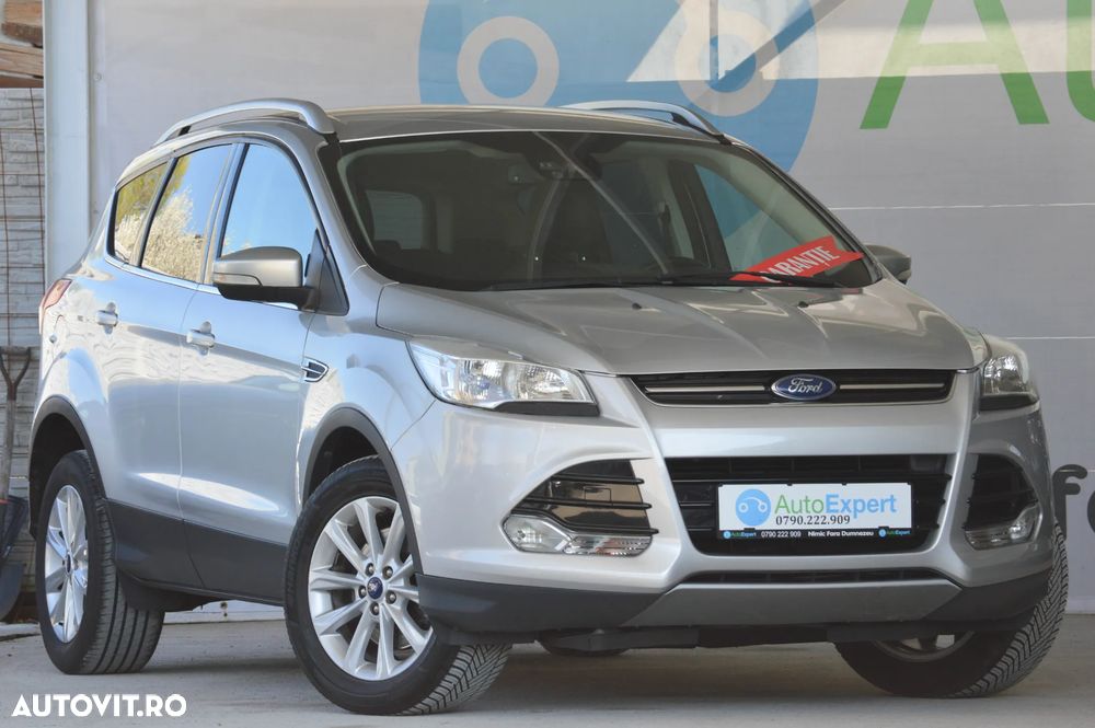 Ford Kuga 2.0 TDCi 2x4 Black & Silver - 2
