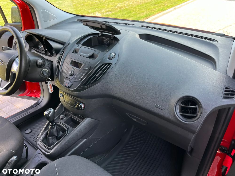 Ford TRANSIT COURIER - 17