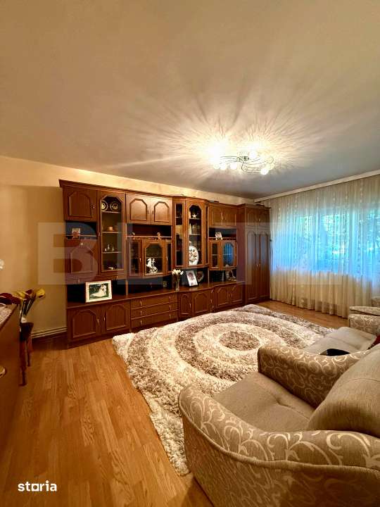 Apartament 3 camere, 64 mp, cartier Obcini — fotografia 1