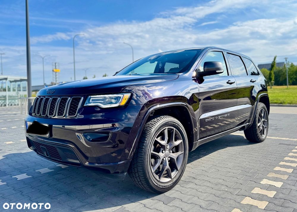 Jeep Grand Cherokee - 1
