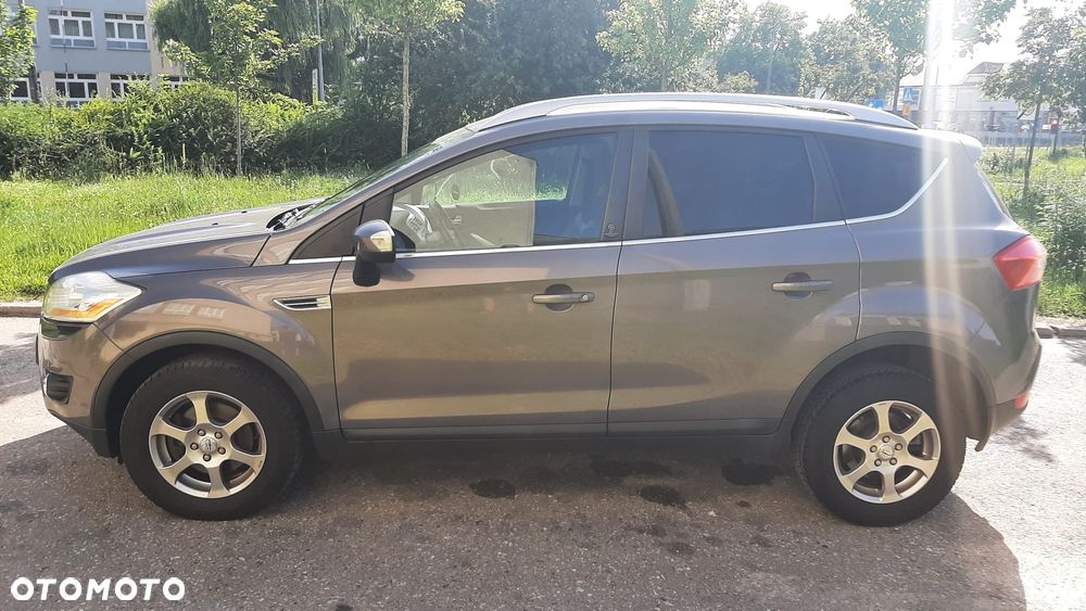 Ford Kuga 2.0 TDCi 2x4 Champions Edition - 6