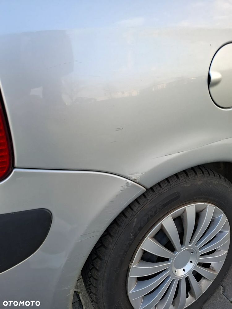 Citroën Xsara Picasso - 12