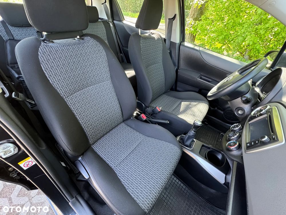 Toyota Yaris 1.33 VVT-i Style - 27