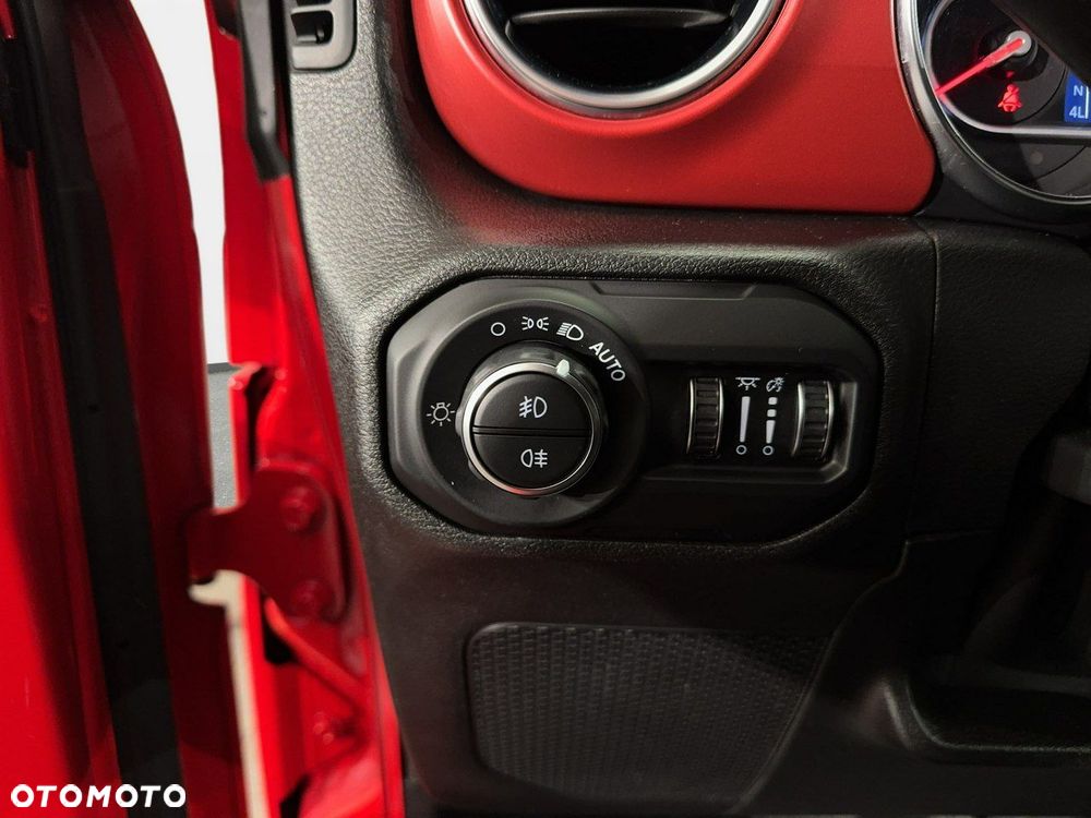 Jeep Wrangler - 19