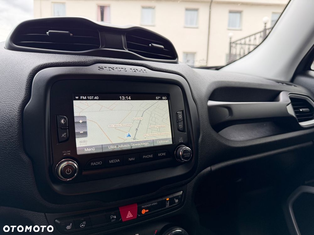 Jeep Renegade 1.4 MultiAir Limited - 29