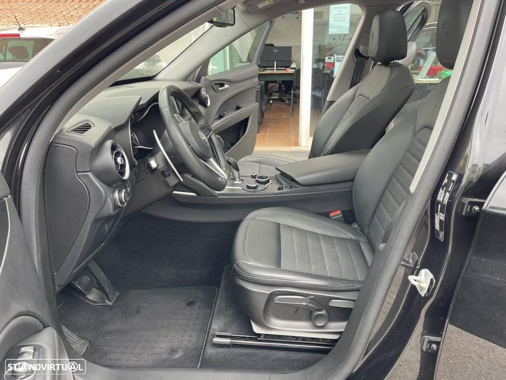 Alfa Romeo Stelvio 2.2 D Super AT8 - 11