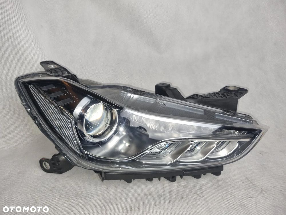 MASERATI GHIBLI-LAMPA PRZEDNIA PRZÓD FULL LED ST - 4