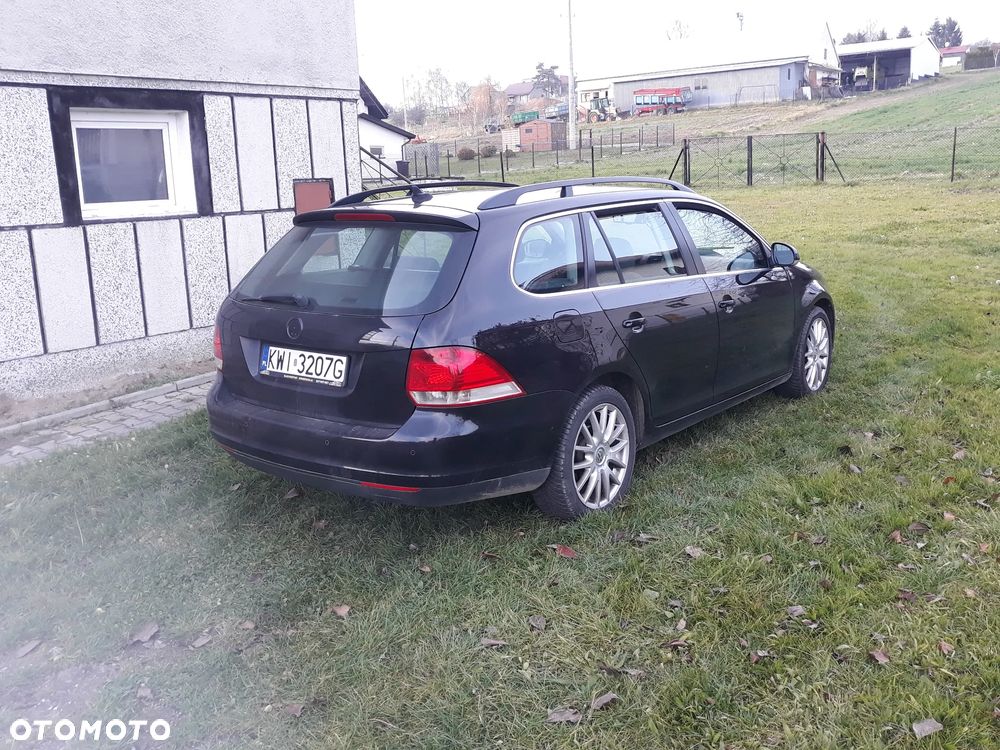 Volkswagen Golf 1.9 TDI Comfortline DSG - 3