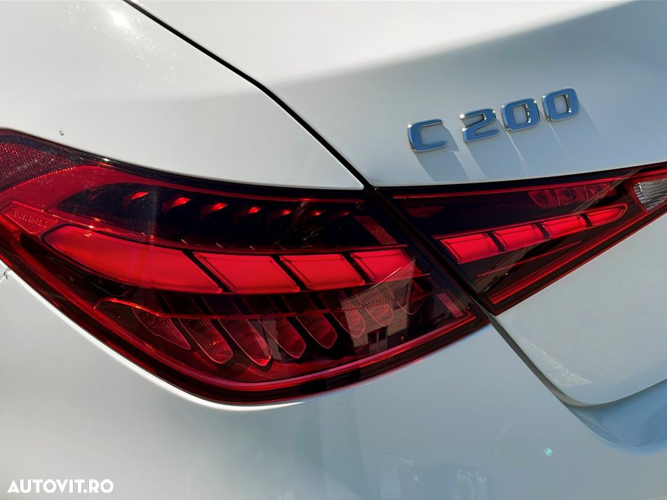 Mercedes-Benz C 200 MHEV 4MATIC - 12