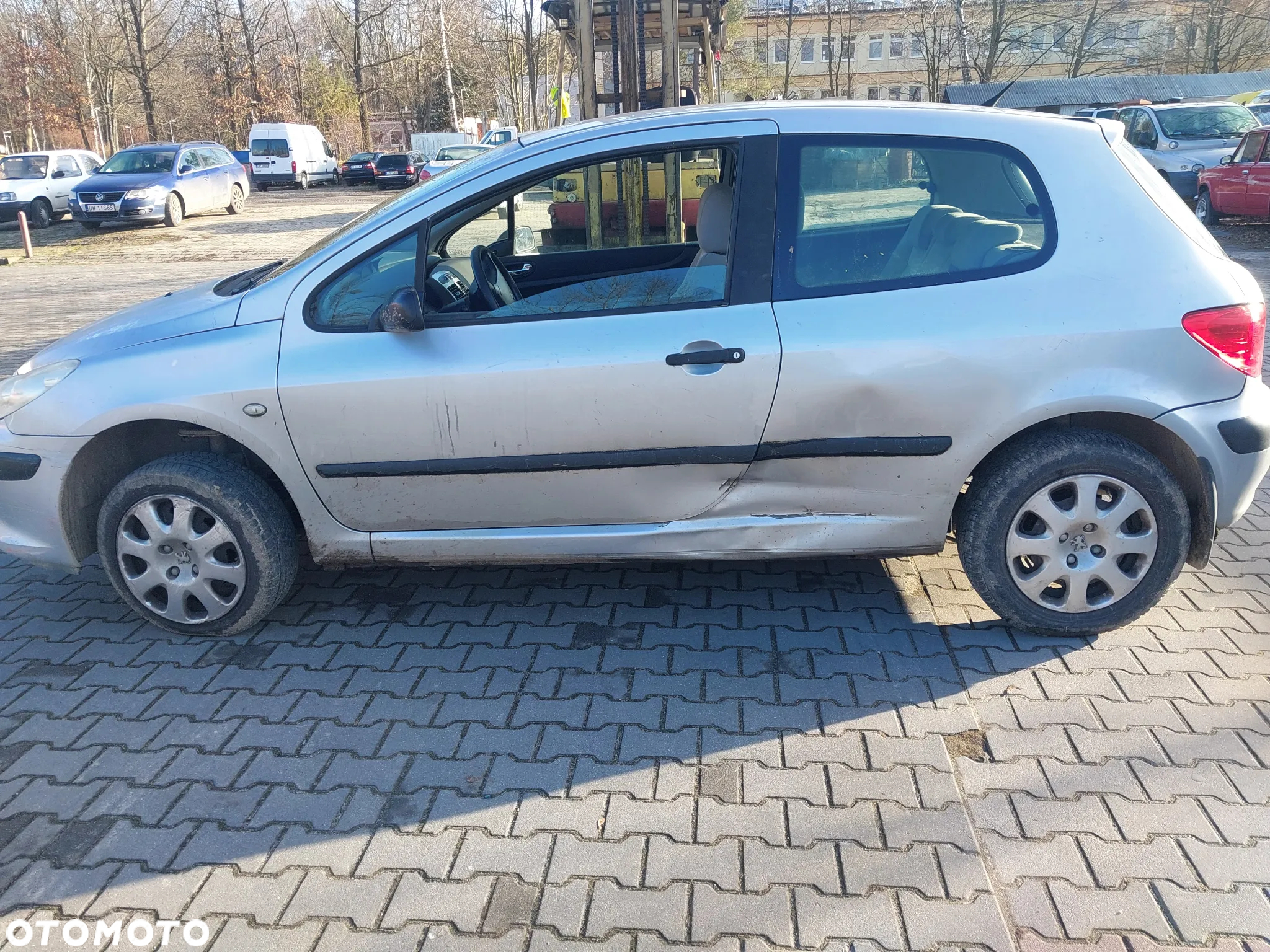 Peugeot 307 FL Lift 3D Hatchback silnik 1.6 HDI 90KM skrzynia biegów 20DM75 drzwi zderzak klapa błotnik EZRC belka przewód szyba wyświetlacz podsufitka wtryski pompa maglownica felgi alternator Cały na części wszystkie części - 15