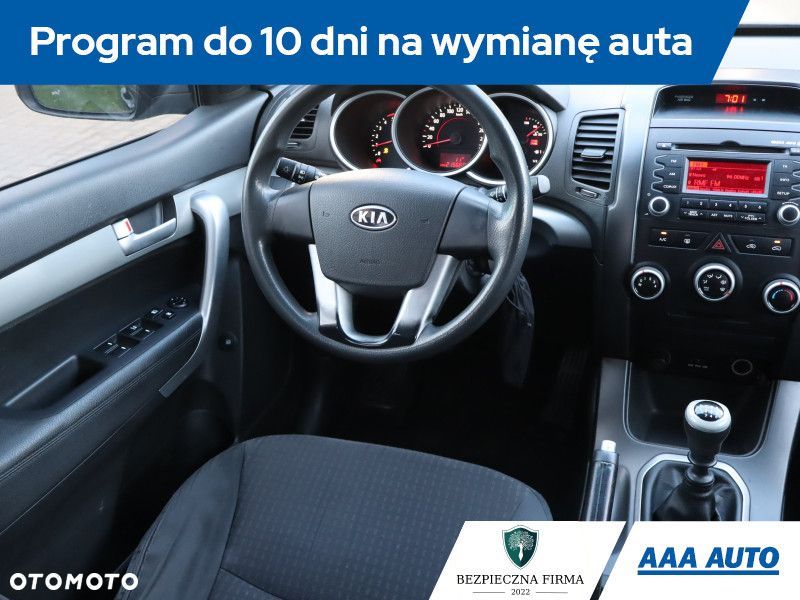 Kia Sorento - 8