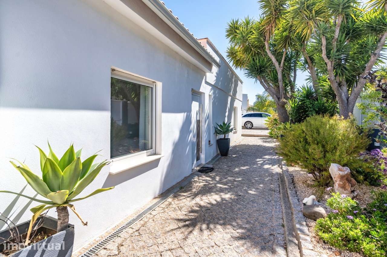Moradia T3+1 com piscina e garagem - Grande imagem: 4/59