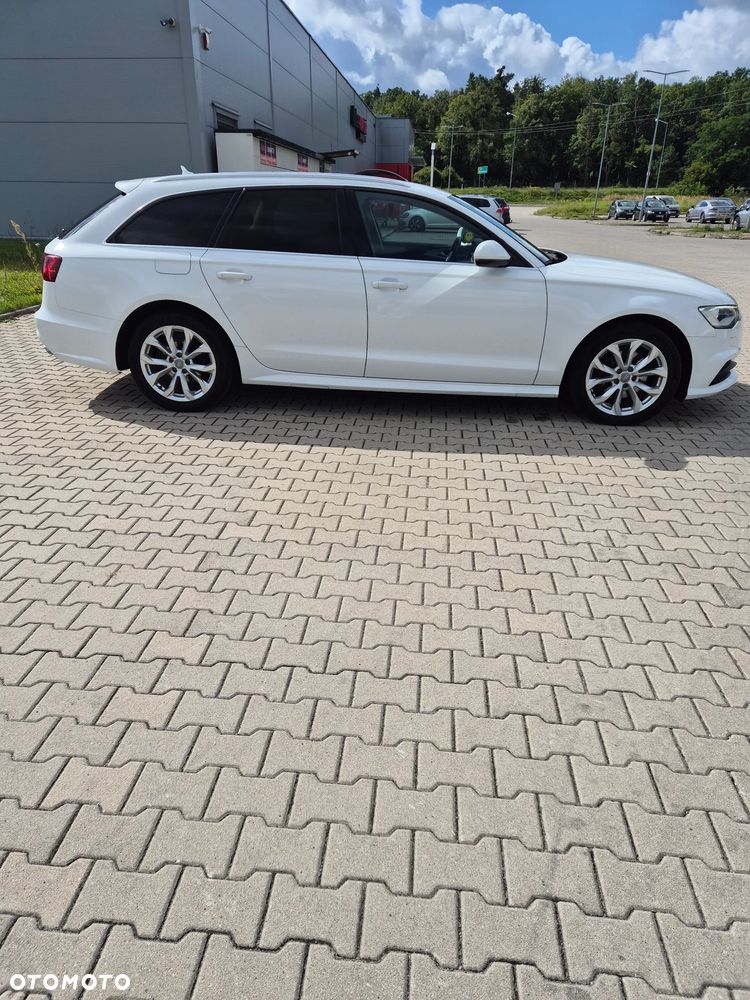 Audi A6 Avant - 15
