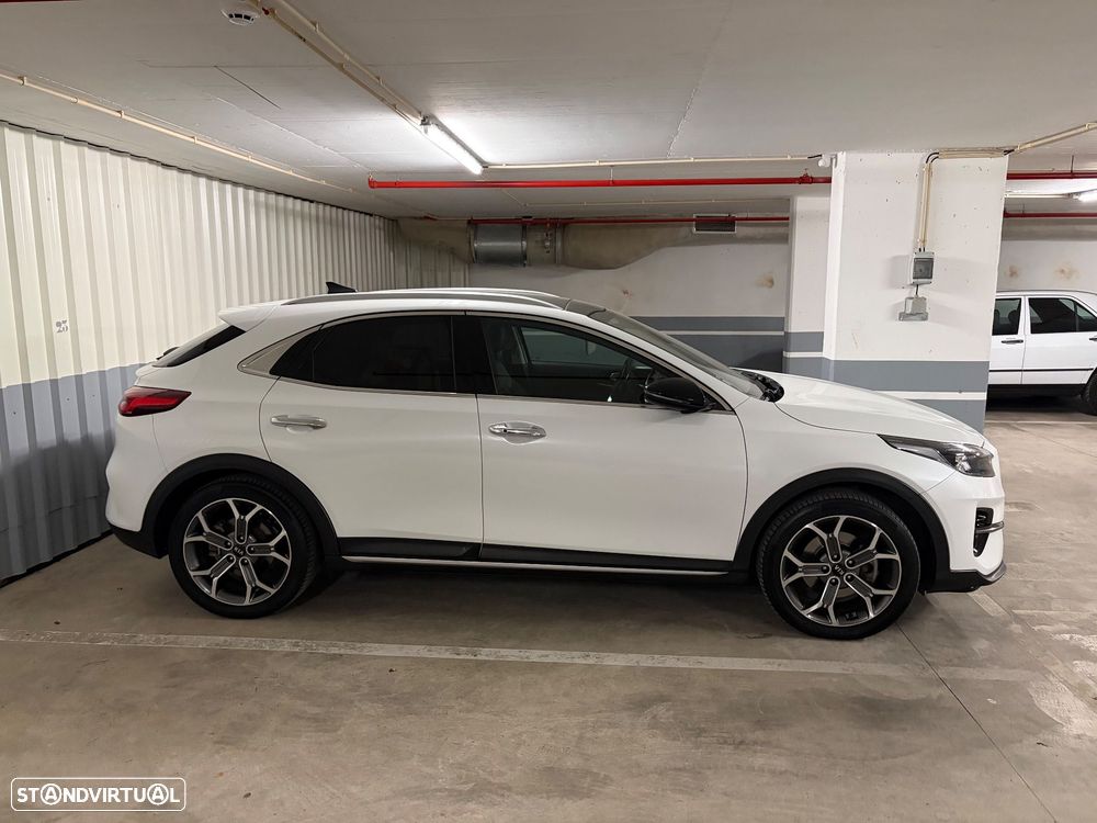 Kia XCeed 1.0 T-GDI Tech+SRF - 5