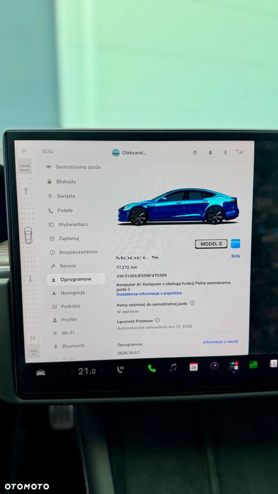Tesla Model S - 22